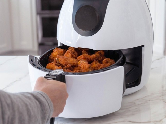 Nhung sai lam khi su dung noi chien khong dau gay hai cho suc khoe