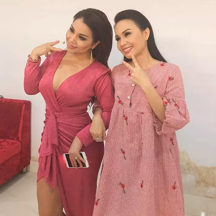 Cuộc sống Cẩm Ly tuổi 53: Viên mãn trong biệt thự rộng lớn Cuoc song Cam Ly tuoi 53: Vien man trong biet thu rong lon