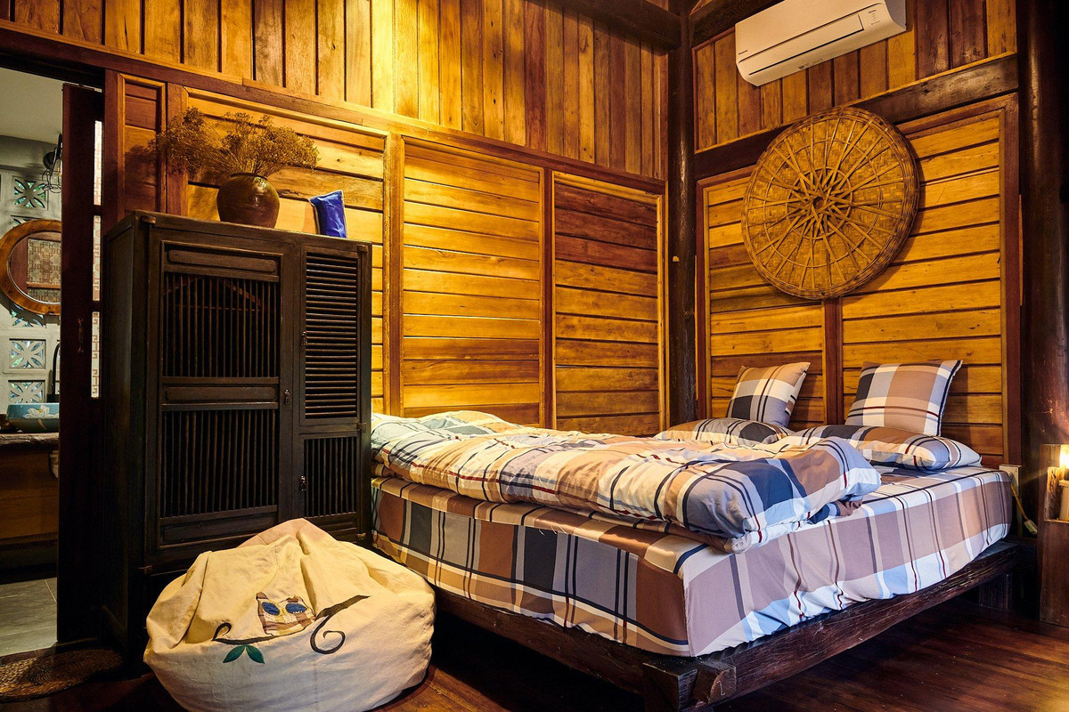 Khu nhà gỗ dùng nội thất tái chế của cặp vợ chồng ở Hòa Bình - Hình 13 Khu nha go dung noi that tai che cua cap vo chong o Hoa Binh-Hinh-13