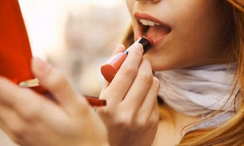 Mẹ mang thai sinh con kém thông minh hơn bình thường.