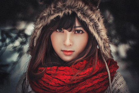 Vẻ đẹp cuốn hút của du học sinh Việt Nam Hoàng Yến giữa không gian tuyết trắng xóa mùa đông nước Nga khiến người xem phải ngỡ ngàng...