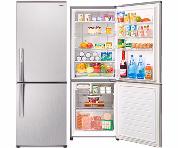 Trước khi sử dụng. Khi mua về, đừng lấy ra dùng vội, hãy cho tất còn nguyên đai nguyên kiện vào tủ đá để khoảng 2 hôm, sau đó lấy ra để ngoài 1 hôm nữa hẵng dùng. Tất có độ đàn hồi tốt hơn và lâu rách hơn. Các bạn thử nhé.