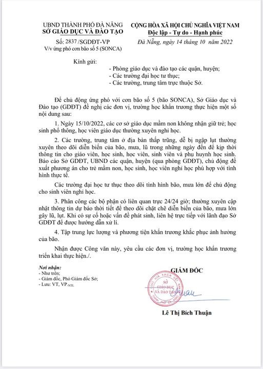 Da Nang, Hue cho hoc sinh nghi hoc do mua lu-Hinh-2