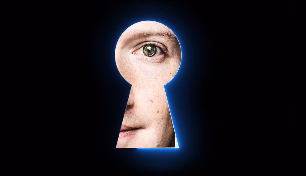 Toi so khi bi cha me kiem soat doi song rieng tu-Hinh-3