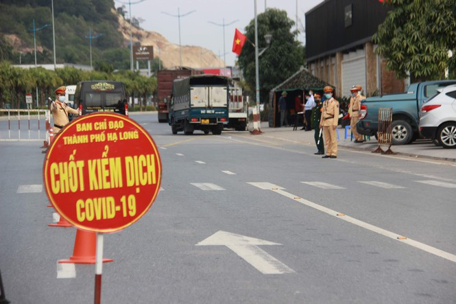 Những phương tiện nào được ra vào Quảng Ninh? - Hình 2 Nhung phuong tien nao duoc ra vao Quang Ninh?-Hinh-2