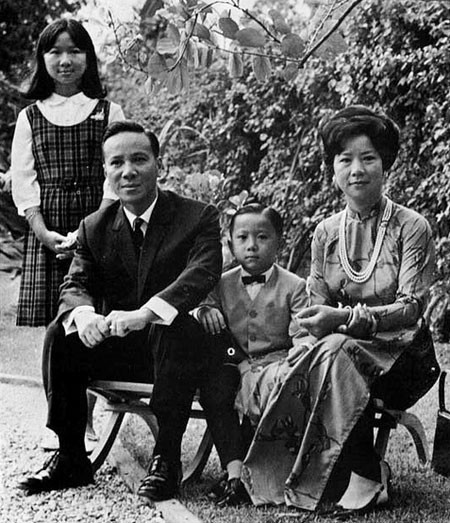 Gia đình “Tổng thống VNCH”, Nguyễn Văn Thiệu.