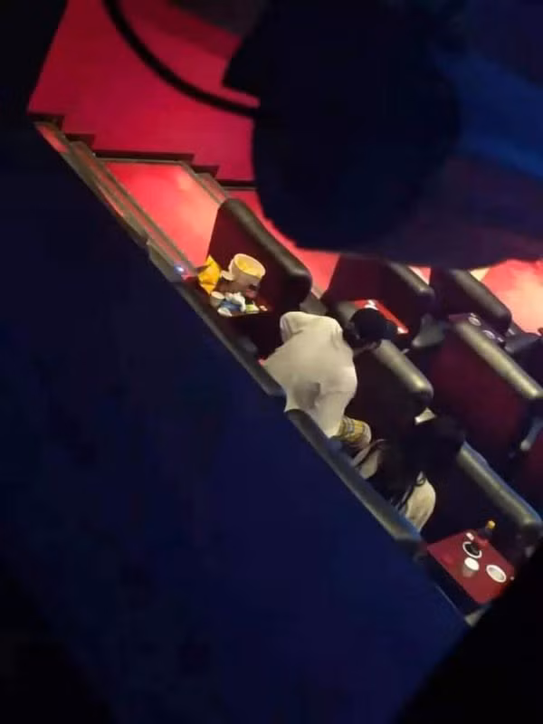 Nhan sắc Hotgirl khiến Ngô Diệc Phàm bao hết rạp phim để hẹn hò Nhan sac Hotgirl khien Ngo Diec Pham bao het rap phim de hen ho