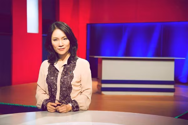 Con gai tai nang, ca tinh nhung cuc ky kin tieng cua MC Ta Bich Loan