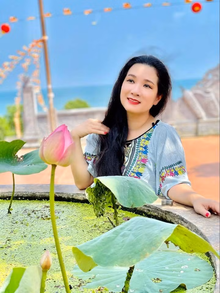 Thanh Thanh Hien tuoi 52: Lam me don than, song an yen ben con gai-Hinh-2