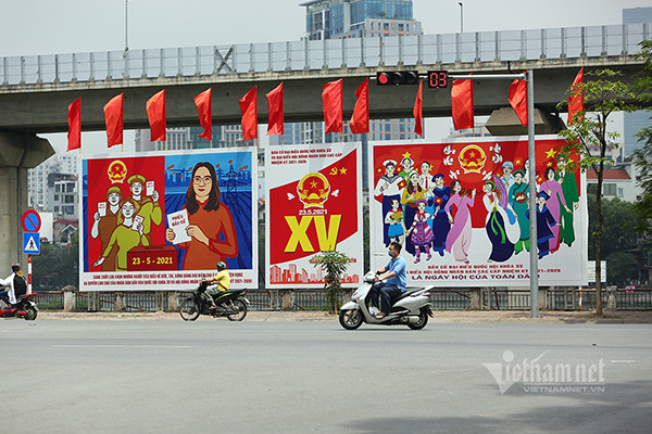 Du bao thoi tiet 23/5, Bac Bo nang nong, Nam Bo mua giong ngay bau cu