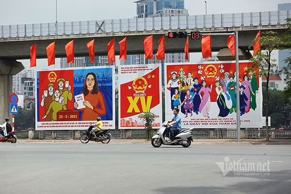 Du bao thoi tiet 23/5, Bac Bo nang nong, Nam Bo mua giong ngay bau cu