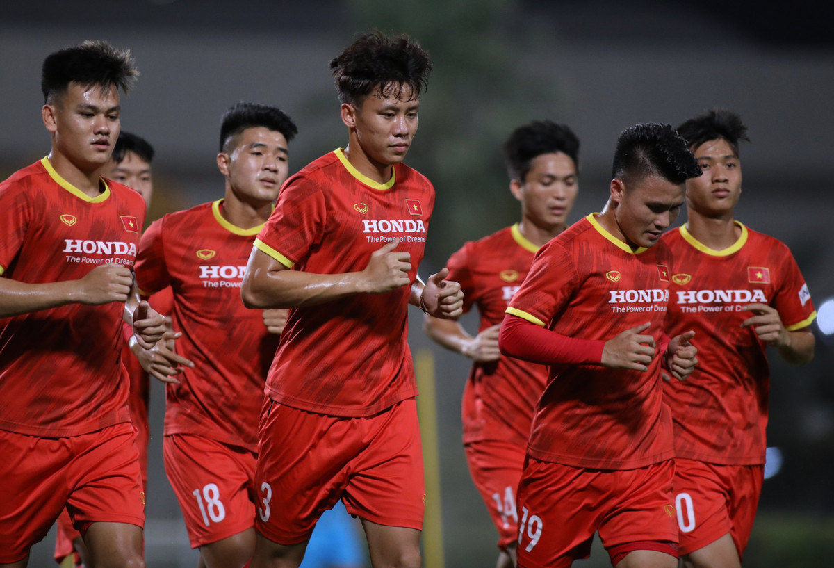 HLV Park Hang-seo: 'Tuyen Viet Nam lo bai kha nhieu'