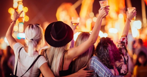 6 thói quen có hại sau giờ làm việc phải từ bỏ ngay - Hình 4 6 thoi quen co hai sau gio lam viec phai tu bo ngay-Hinh-4