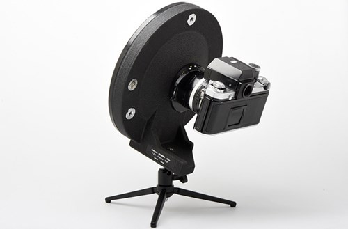 Nikkor 6mm f/2.8 là ống kính được xếp loại siêu hiếm của Nikon.