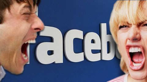 Bố mẹ và người thân của bạn đang theo dõi nhất cử, nhất động của bạn qua Facebook. Năm 2014 được đánh giá là năm “bùng nổ” của những người dùng Facebook lớn tuổi, và trong đó rất có thể có bố mẹ, ông bà và người thân của bạn.