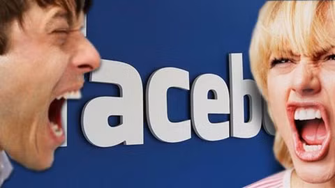 Bố mẹ và người thân của bạn đang theo dõi nhất cử, nhất động của bạn qua Facebook. Năm 2014 được đánh giá là năm “bùng nổ” của những người dùng Facebook lớn tuổi, và trong đó rất có thể có bố mẹ, ông bà và người thân của bạn.