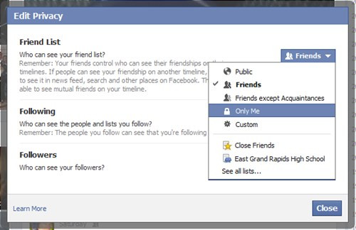 Facebook đang dần khiến bạn mất quyền riêng tư. Nhiều người dùng Facebook than phiền về tính năng cài đặt bảo mật. Hoặc thay đổi tên của bạn để nó không xuất hiện khi mọi người tìm kiếm bạn. Hoặc, tất nhiên, bạn nên từ bỏ hoàn toàn Facebook.