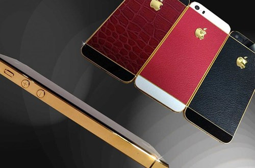 Những chiếc iPhone (5S) được mạ vàng có mặt lưng bằng da này là sản phẩm "độ" của Goldstrike đến từ Anh quốc. Mỗi chiếc có giá cao hơn 5.900 USD một chút (khoảng 126 triệu đồng).