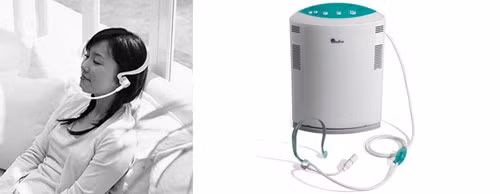 Máy nghe nhạc kết hợp máy thở oxy Zadro mang đến cho bạn trải nghiệm nghe nhạc trong bầu không khí trong lành và thoang thoảng mùi hương từ loại tinh dầu ưa thích mà bạn đã cho vào trong máy trước đó.