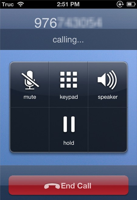  3. Cuộc gọi thường bị nghẽn, kém chất lượng hoặc có tiếng động lạ. Nếu kiểm tra các dấu hiệu này không phải do đường truyền nhà mạng thì bạn nên nghĩ đến trường hợp có thể máy bị nghe lén hoặc có mã độc đang truy cập lấy thông tin cá nhân trên điện thoại.