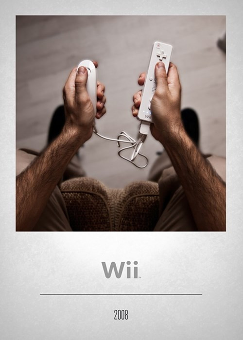 Máy chơi game của Nintendo năm 2008 Wii cho phép ta tương tác với các sự kiện trong game bằng những thao tác thật ở ngoài đời.