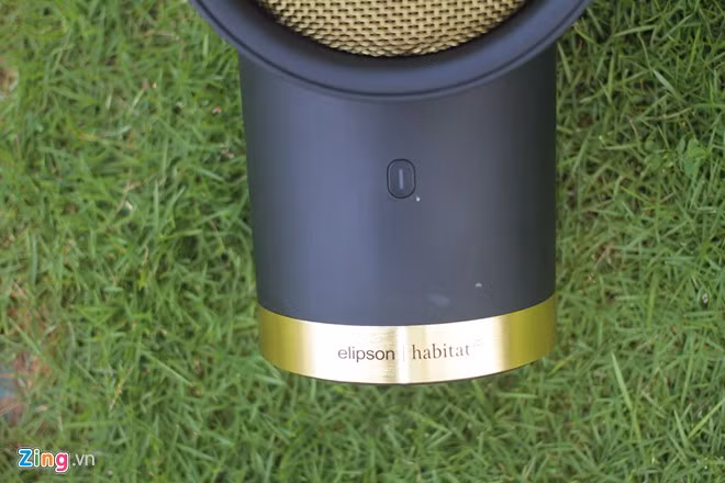 Ngam loa di dong khong day hinh dau kiem sy o Viet Nam-Hinh-2