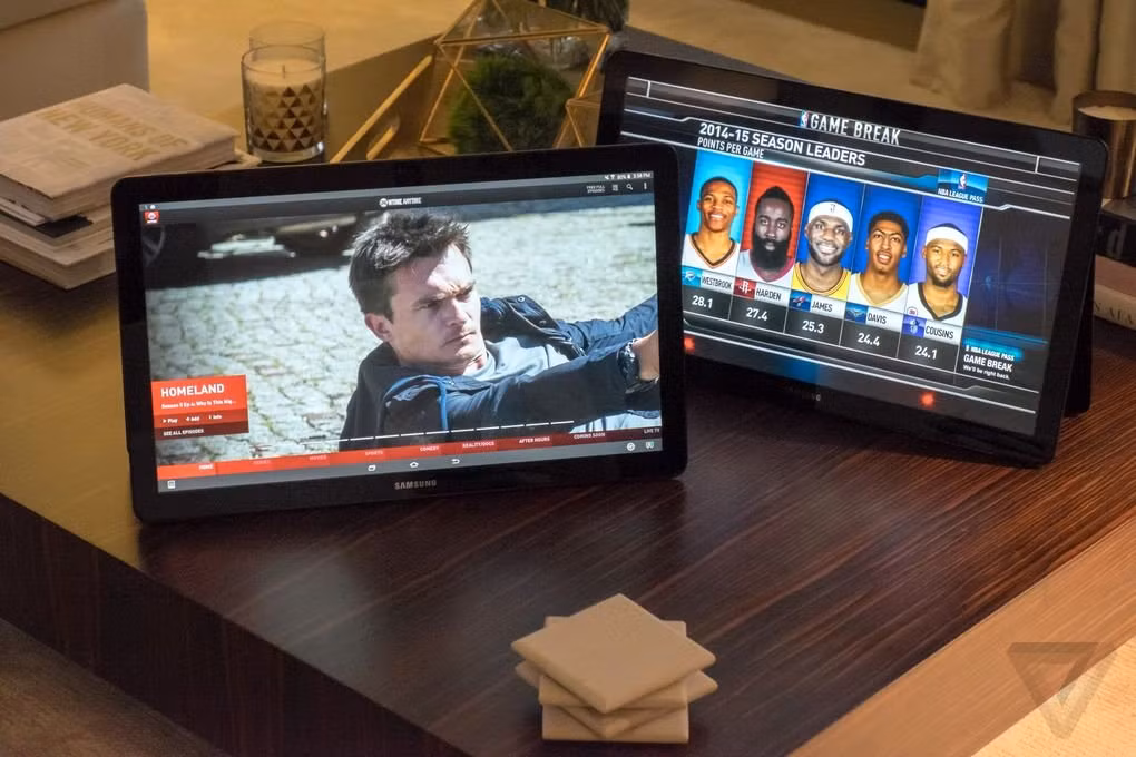 Samsung hiện chưa công bố giá bán chính thức cho Galaxy View, nhưng trước đó thiết bị đã được liệt kê trên một trang web mua sắm tại Mỹ với giá 600 USD (khoảng 13,3 triệu đồng). 