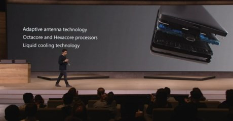 3. Làm mát bằng chất lỏng: cả hai máy đều sử dụng hệ thống làm mát bằng chất lỏng dạng gel được thừa hưởng từ dòng tablet Surface.