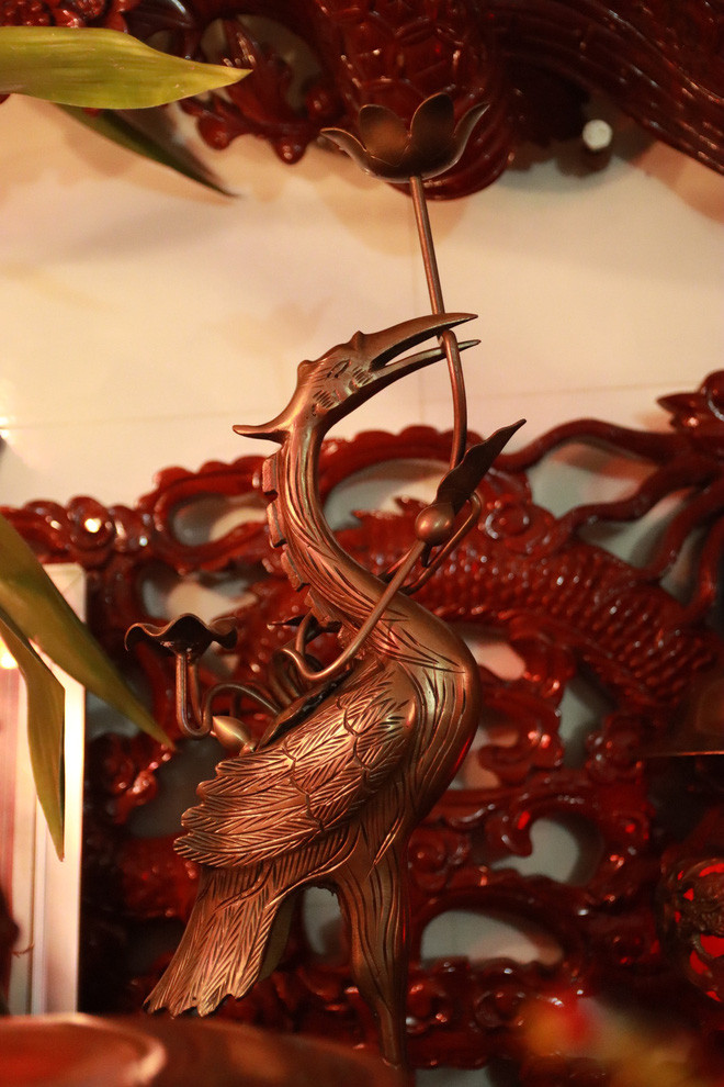 Choang voi ngoi nha dung toan go huong quy hiem-Hinh-15