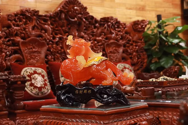 Choang voi ngoi nha dung toan go huong quy hiem-Hinh-8