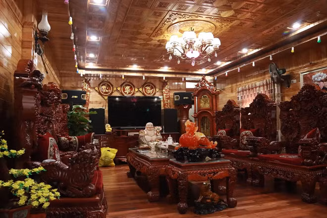 Choang voi ngoi nha dung toan go huong quy hiem-Hinh-2