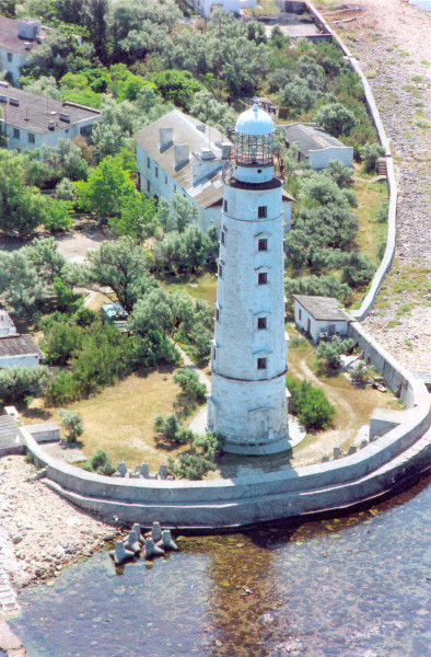 Ngọn hải đăng tuyệt đẹp ở Cape Chersonese, thành phố Sevastopol.