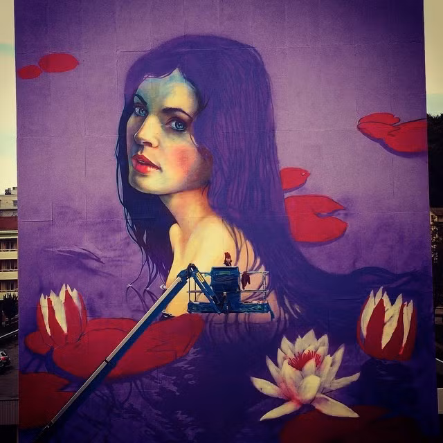 Mọi suy ngẫm, cảm nhận của cuộc sống đều được Natalia Rak thể hiện qua những nét vẽ sinh động và màu sắc ấn tượng.