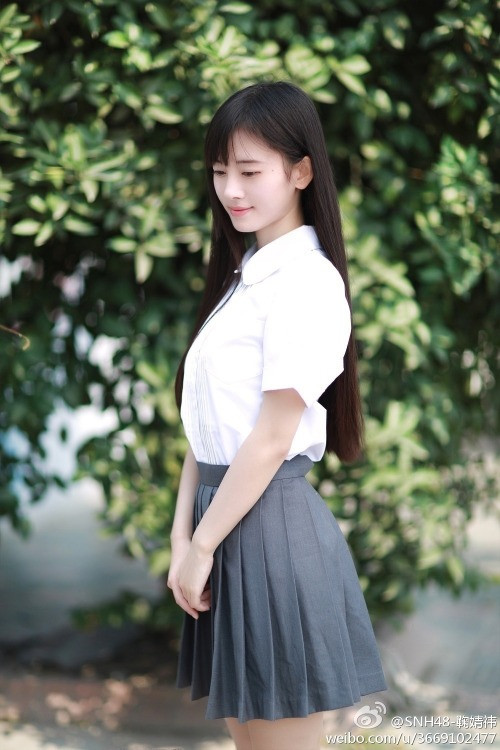 Số lượng người theo dõi trên mạng của Cúc Tịnh Y tăng vọt đến hơn 250 nghìn người sau khi những dòng khen ngợi của báo chí Nhật Bản được lan truyền.