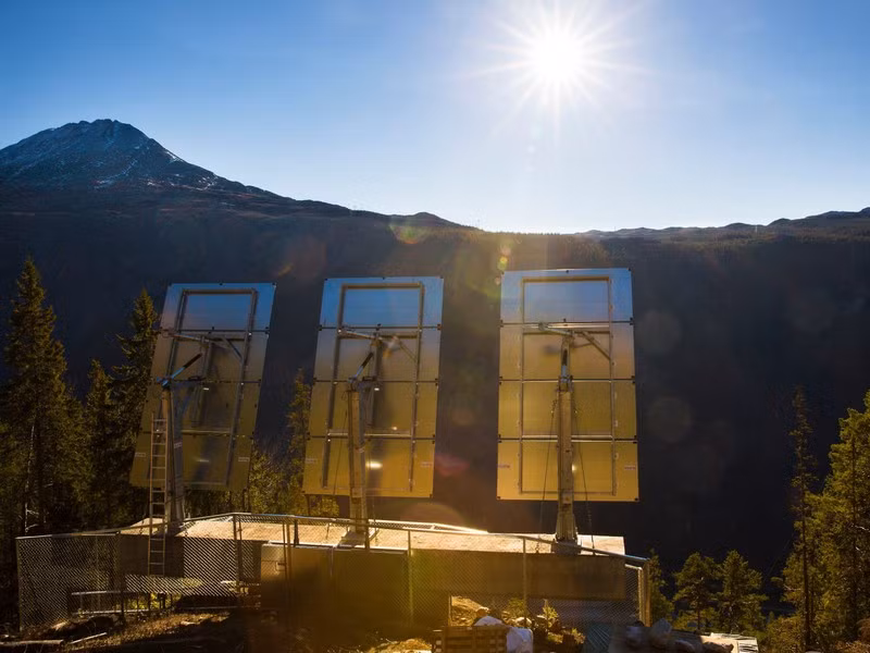 Nơi người dân tự tạo ra "mặt trời". Theo Business Insider/Themind Circle.