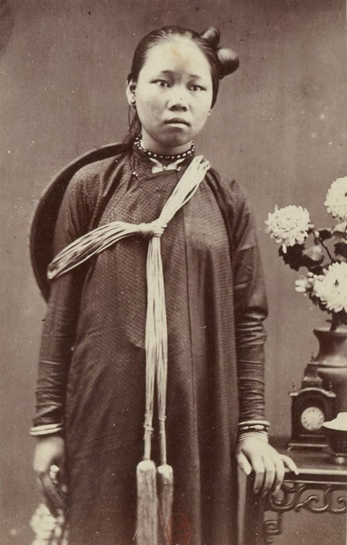 Thiếu nữ An Nam.