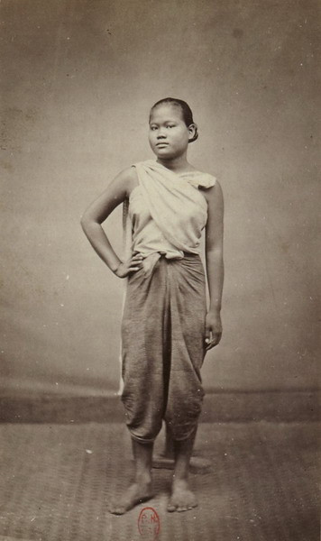 Thiếu nữ người Campuchia.