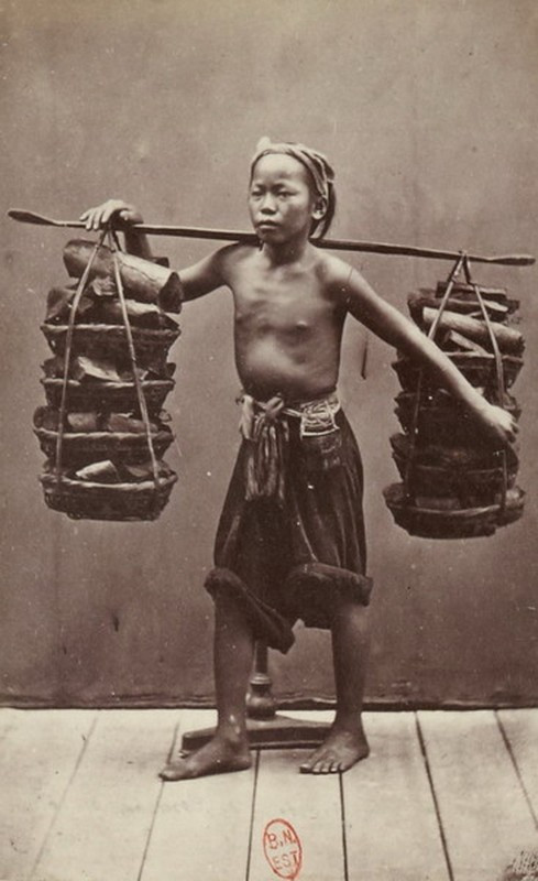 Người gánh than củi An Nam.