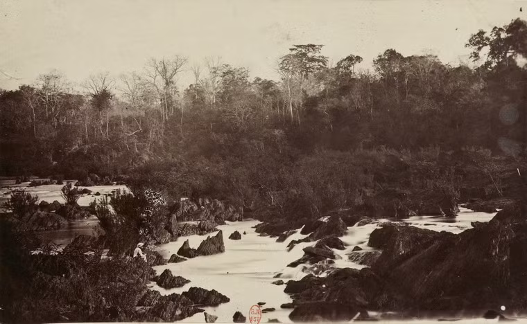 Thác Trị An trên sông Đồng Nai.