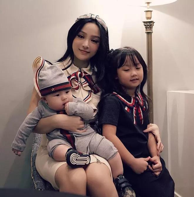 Ngo ngang ngoai hinh 