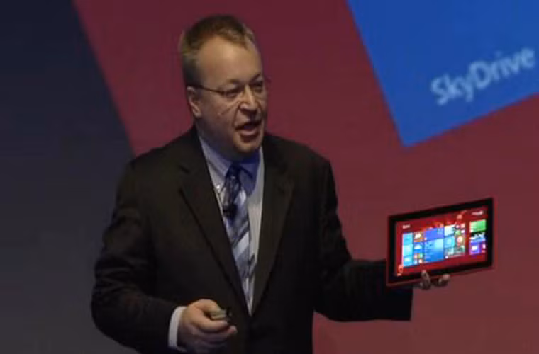 Trong sự kiện lần này, Nokia giới thiệu cả sản phẩm máy tính bảng Lumia 2520. Sản phẩm sử dụng bộ vi xử lý Snapdragon 800, chạy mạng 4G.