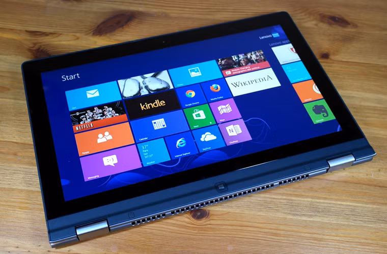 Không tỏa nhiều hơi nóng. Nhiều người dùng thường cảm thấy khó chịu về nhiệt lượng tỏa ra từ máy tính xách tay, đặc biệt là khi bạn để chúng trong lòng để xem phim, lướt web hoặc xử lý công việc. Do sử dụng các bộ xử lý tiết kiệm điện năng và tốc độ kém hơn chút nên nhiệt lượng và hơi nóng tỏa ra từ máy tính bảng cũng ít hơn so với laptop. Hơn nữa, hơi nóng và nhiệt lượng tỏa ra trên máy tính bảng thường bị tiêu tan thông qua màn hình và vỏ máy.