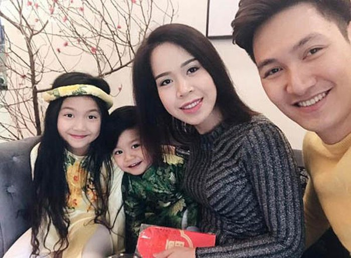 Nhung sao Viet cuoi vo khi moi ngoai 20 tuoi-Hinh-2