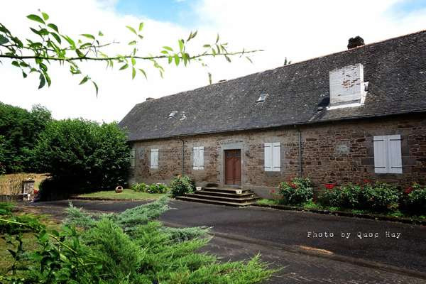 Lâu đài của bà Nam Phương gồm 32 phòng trong đó có 7 phòng tắm, 5 phòng khách. Có thể nói đây là cơ ngơi xứng tầm cho một cựu hoàng hậu Việt Nam. Ảnh: Trịnh Quốc Huy.