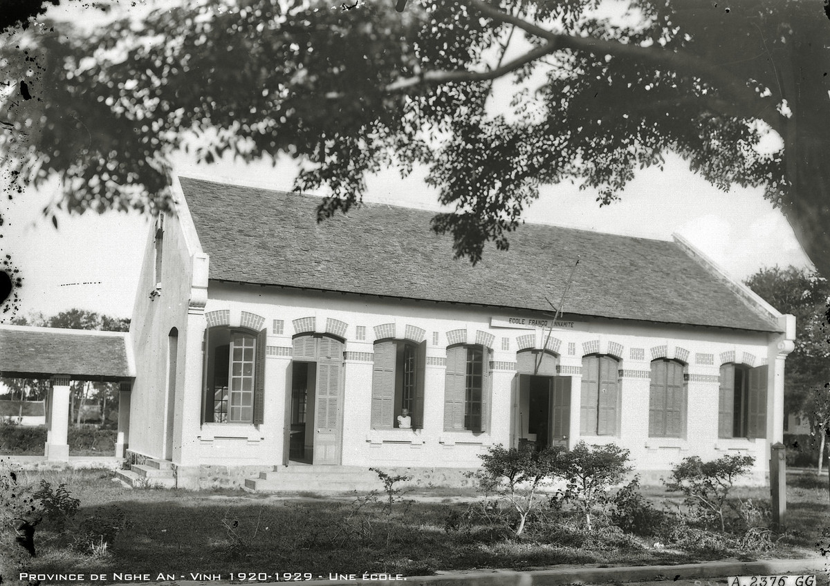 Trường Pháp - An Nam ở Vinh xưa.
