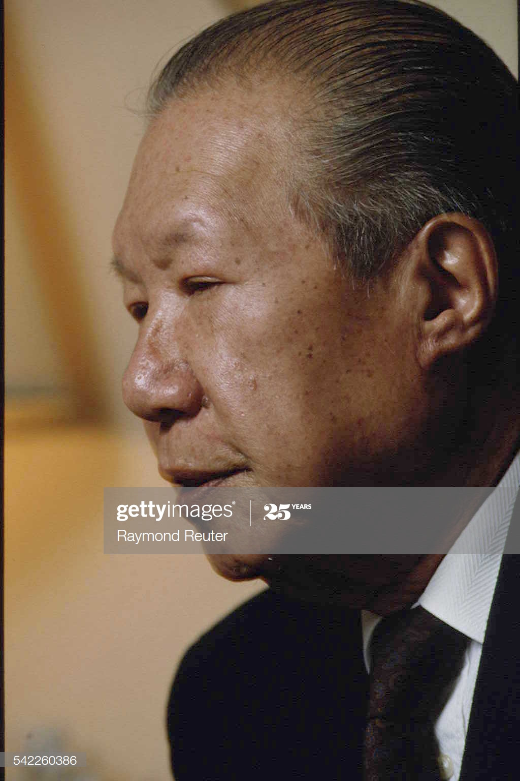 Đám tang Bảo Đại được tổ chức vào lúc 11h ngày 6/8/1997 tại nhà thờ Saint-Pierre de Chaillot số 35 đại lộ Marceau và linh cữu được mai táng tại Nghĩa trang Passy trên đồi Trocadéro. Ông là vị vua thọ nhất của nhà Nguyễn, và cũng là một cựu hoàng đế sống thọ nhất trên thế giới thời hiện đại.