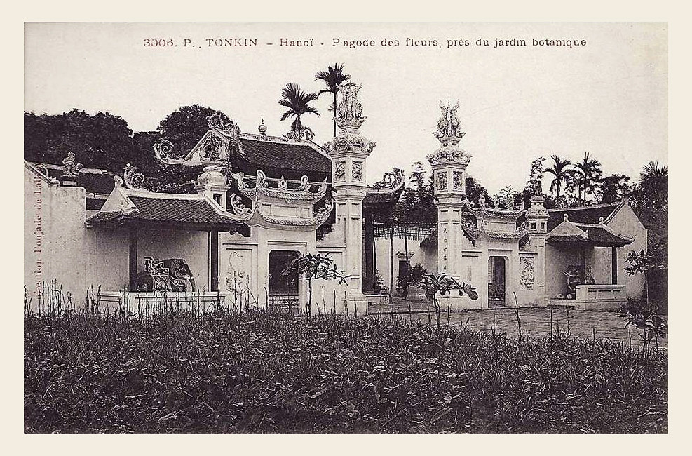 Hình ảnh đình Ngọc Hà trên bưu thiếp Pháp xưa. Mời quý độc giả xem video: Ý nghĩa những phong tục ngày Tết Việt | VTC1.