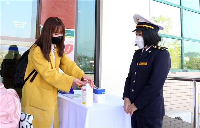 Ngay 8/1: 52 ca mac moi COVID-19, 14 benh nhan khoi benh