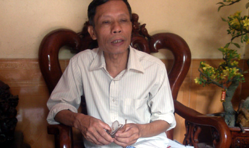 Ông Đông, Tổ trưởng tổ 8 kể lại sự việc với PV