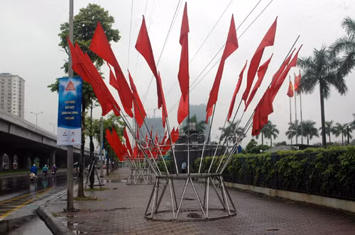 Cờ hoa, lời chúc ngày Quốc khánh mùng 2/9.